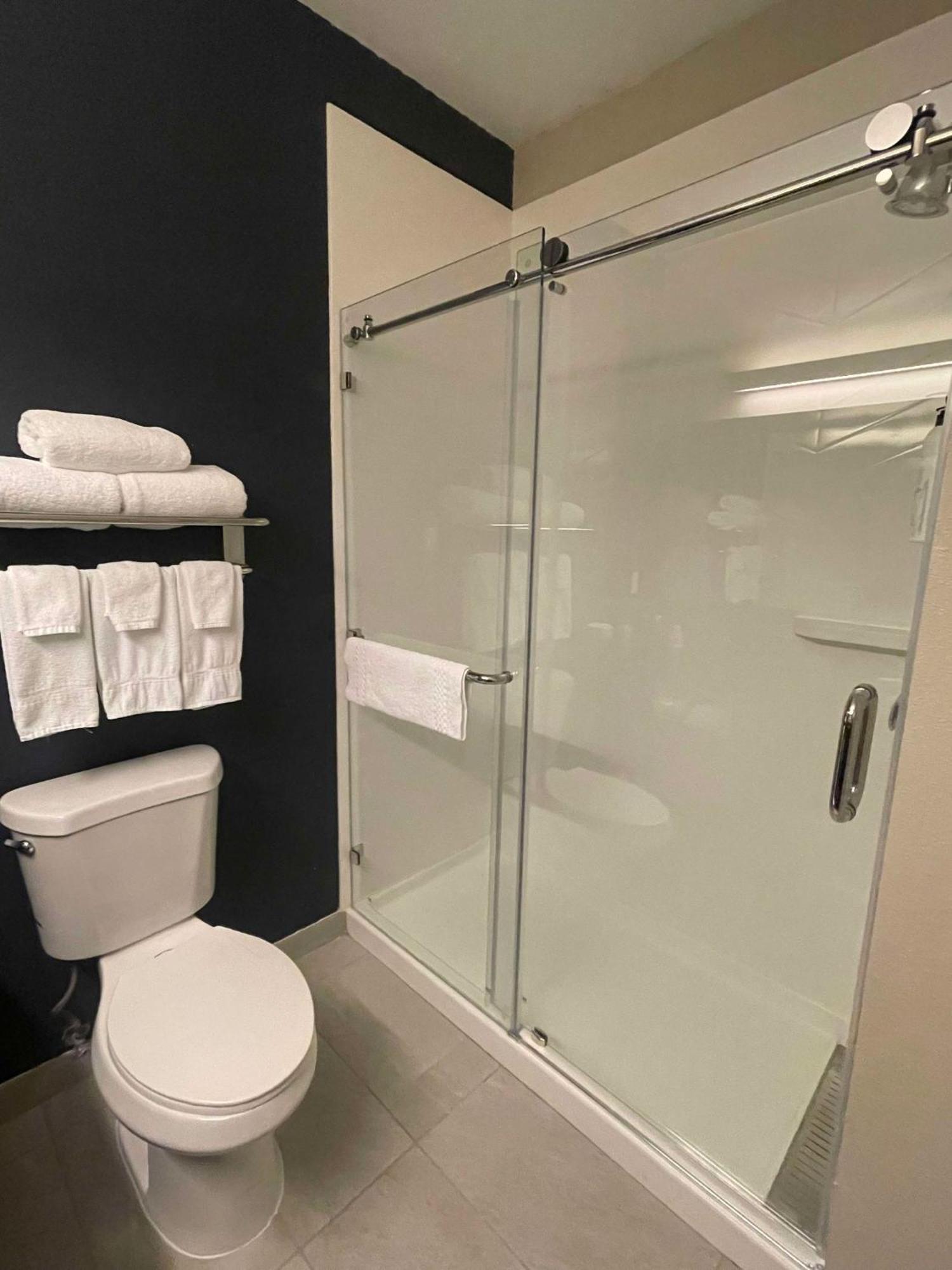 Fairfield & Minneapolis St. Paul/roseville Hotel 3*