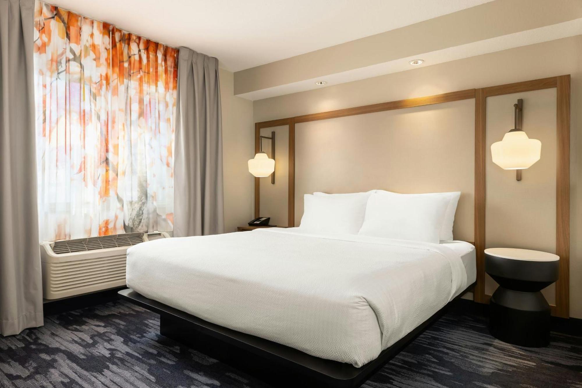 Fairfield & Minneapolis St. Paul/roseville Hotel